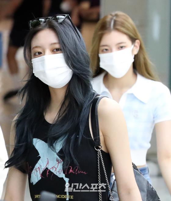 유나앤 이미지