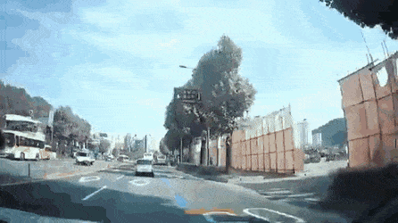 - 광주 동구 학동 재개발지역 철거 건물 붕괴사고 현장. 온라인 커뮤니티