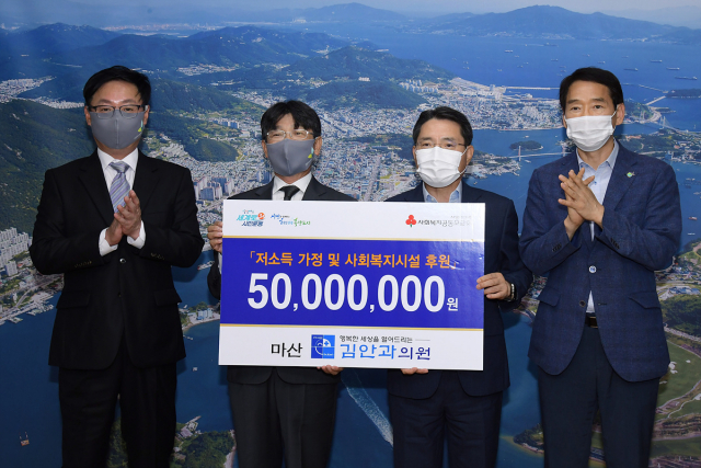 김안과의원 이미지