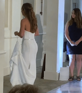 딸과 춤을 추는 슈미트. 틱톡 ‘Humankind’ 갈무리