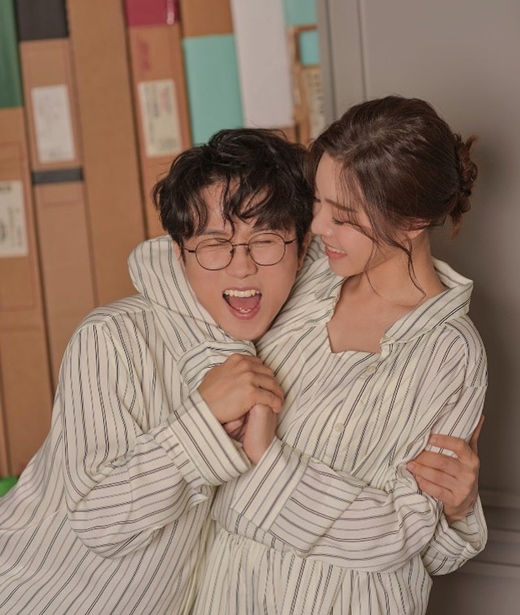 더 제이 에이전시 이미지
