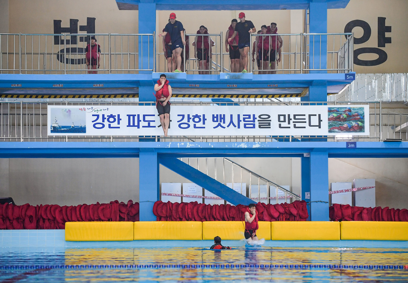 뱃사람 이미지