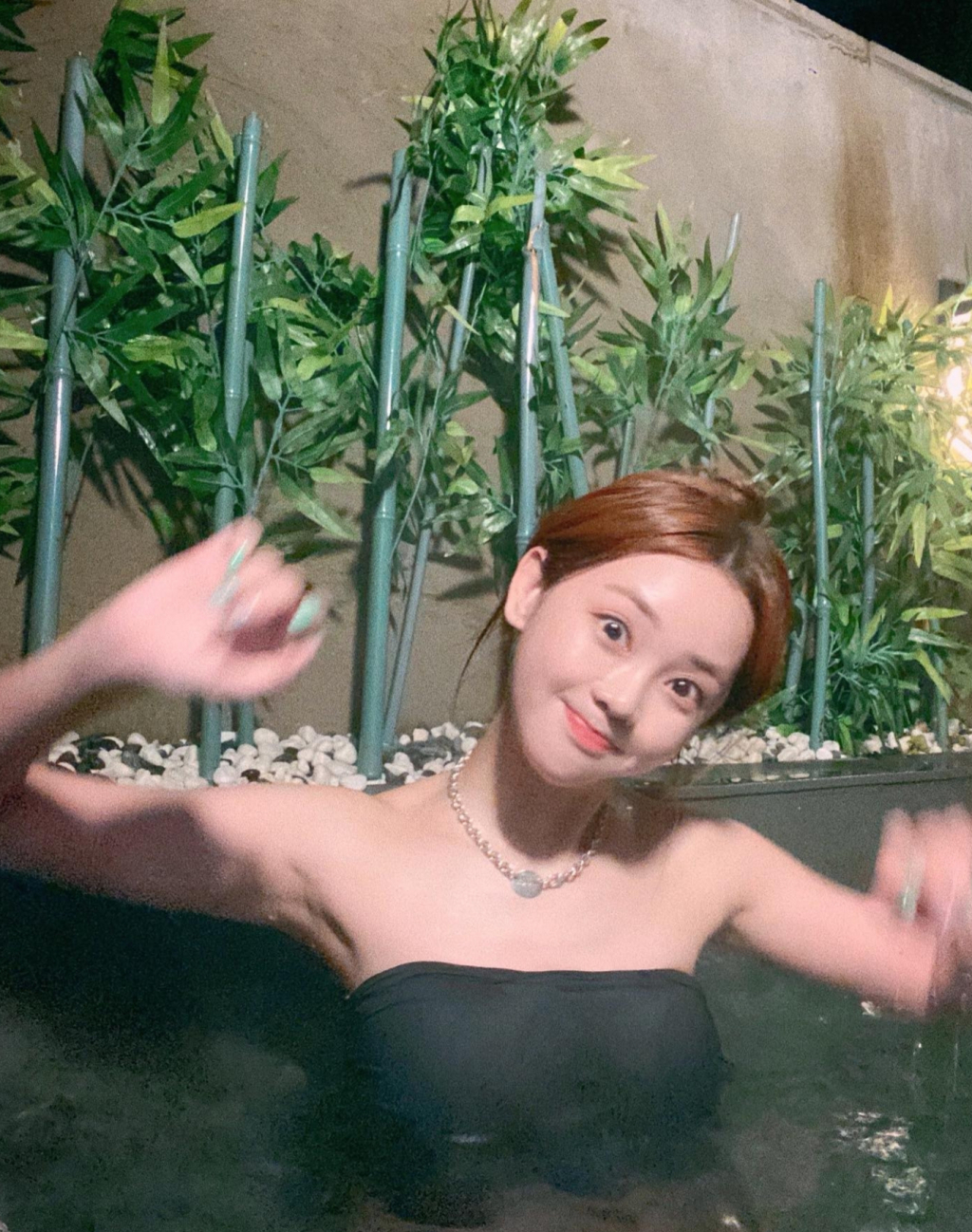예쁘지윤 이미지