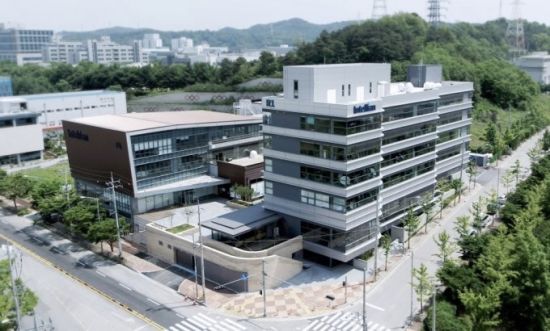 테크 이미지
