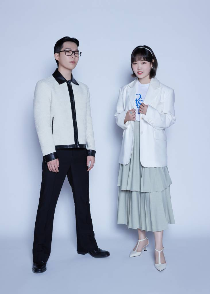 샘 이미지