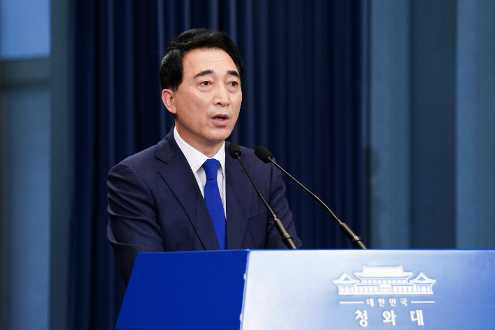 기쁜통신 이미지