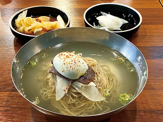 평양냉면 이미지