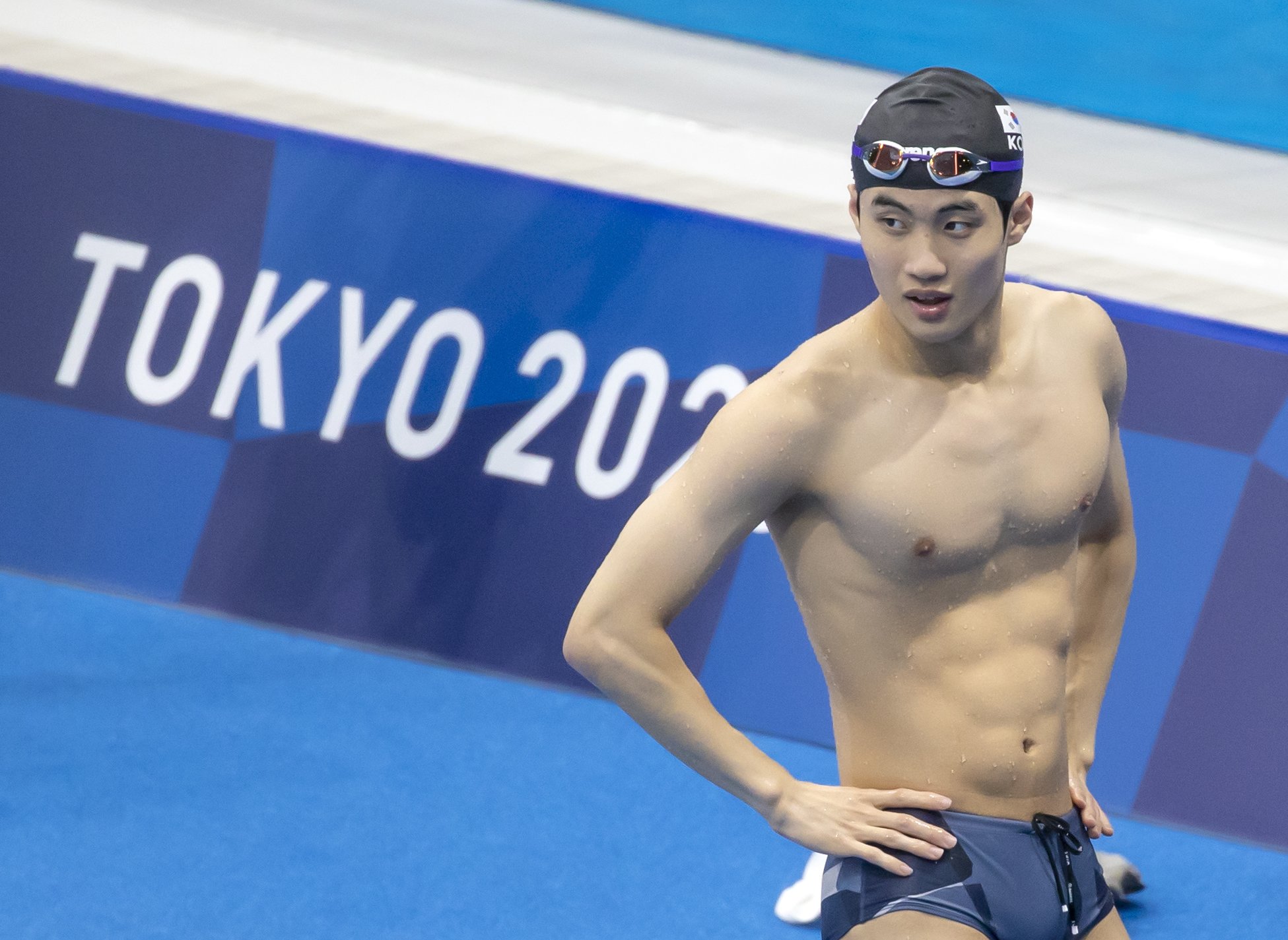 100점휴대폰 이미지
