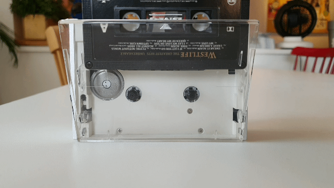 KT 카세트 플레이어 'KASSETTE'. (사진=지디넷코리아)