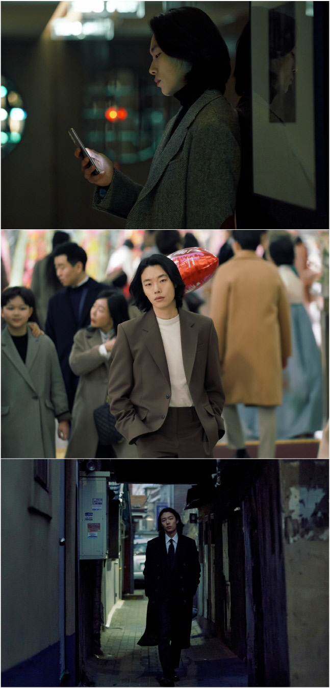 '인간실격' 류준열, 스틸컷 공개..장발 변신 눈길 '인간실격' 류준열, 스틸컷 공개..장발 변신 눈길