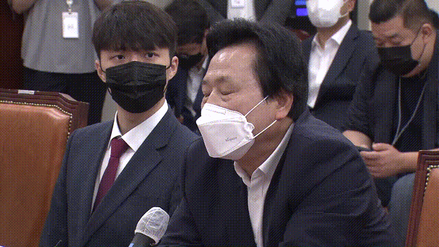 지난 8월 26일 국민의힘 최고위원회 회의에서 해명 중인 강기윤 국회의원