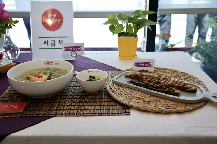 레드비치cafe 이미지