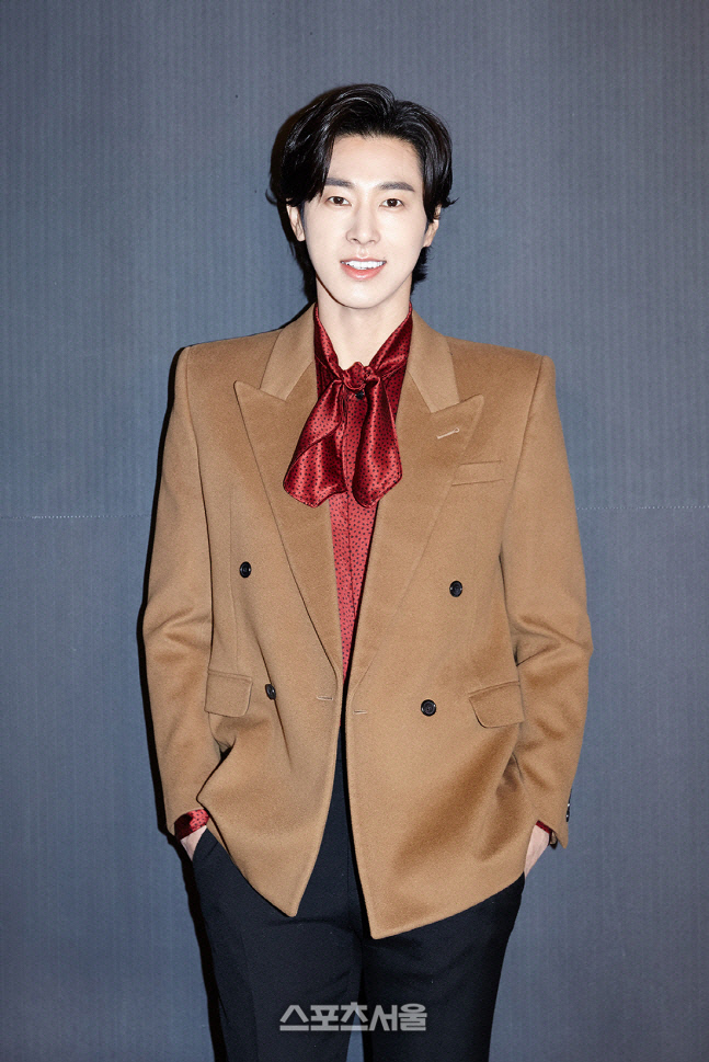 윤호 이미지