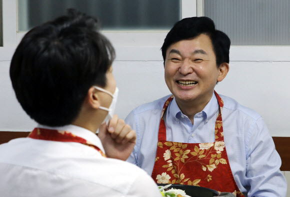 경선떡볶이 이미지