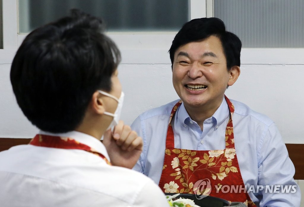 경선떡볶이 이미지