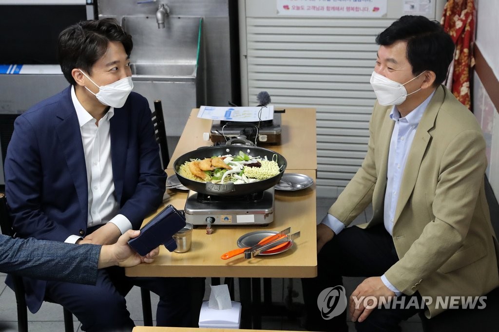 경선떡볶이 이미지