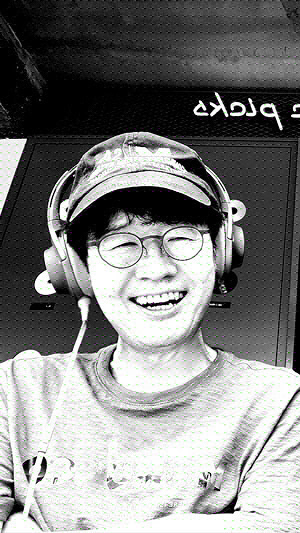 퀸노래바 이미지