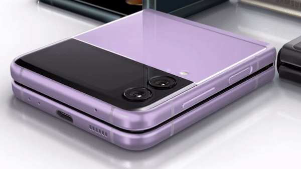 삼성의 '갤럭시 Z플립3'. [영상 삼성 유튜브]