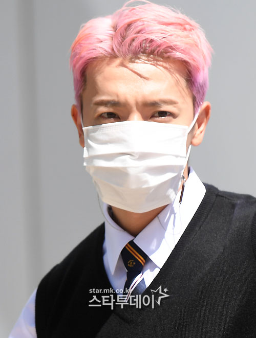 핑크헤어 이미지