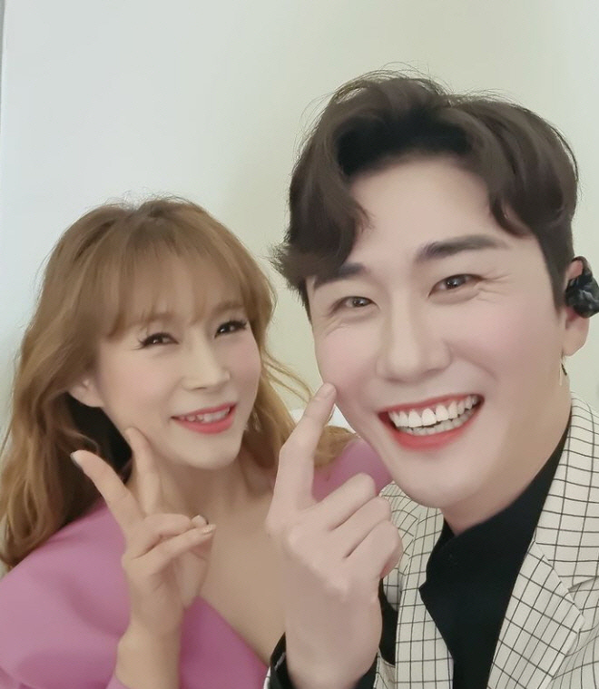뽕필 이미지