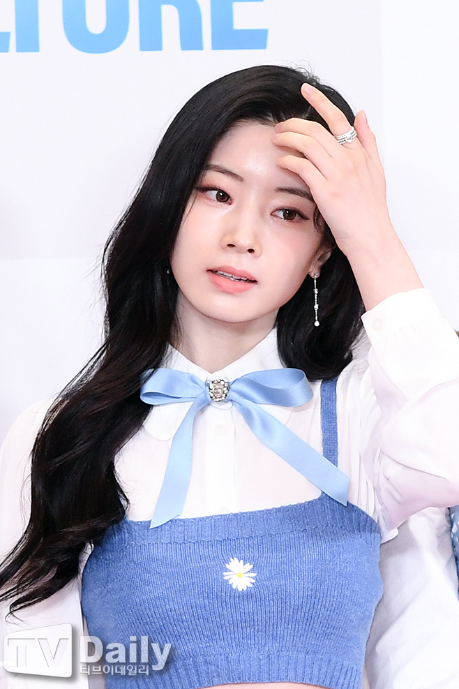 뉴이스트컴퍼니 이미지