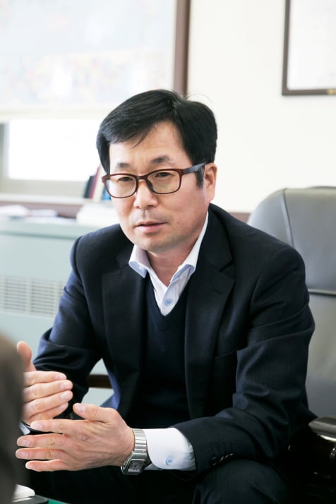 유한이엔지 이미지