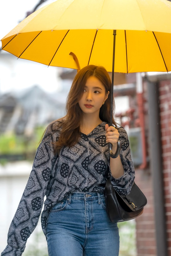 어나더어나더 이미지
