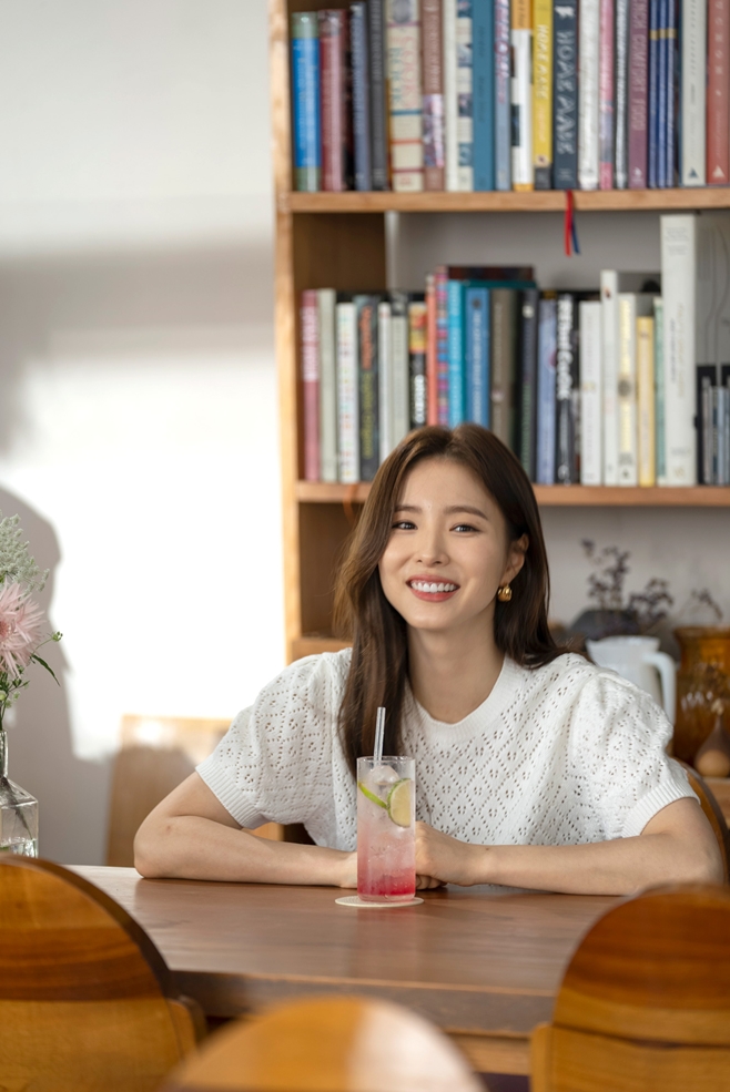 어나더어나더 이미지