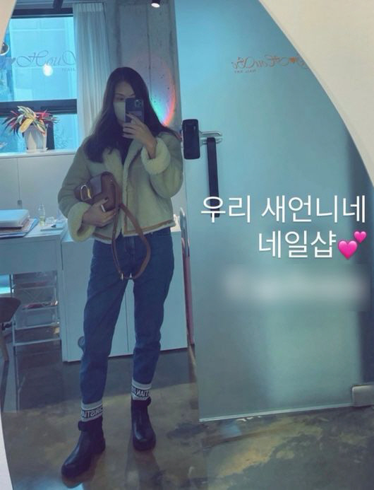 언니네네일샵 이미지