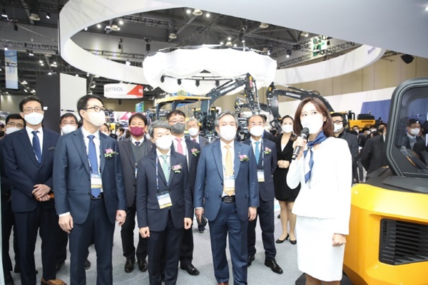 한국종합기계 이미지