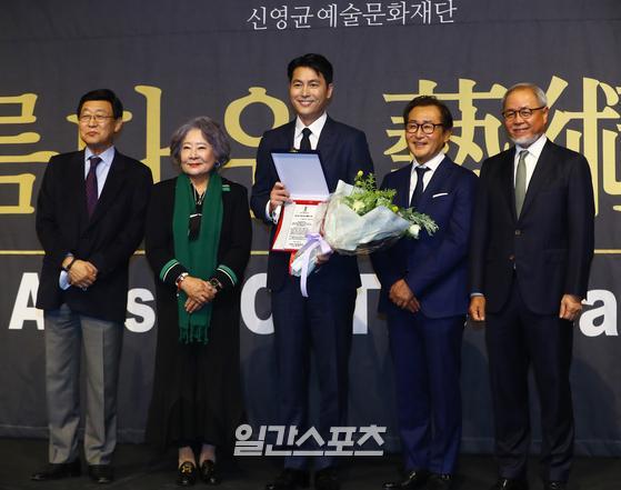 피플상 이미지