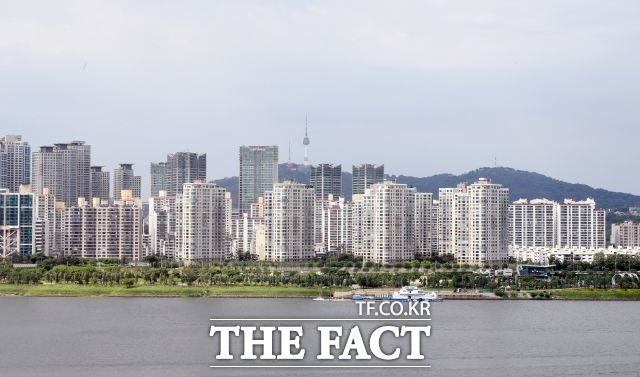 서울 이촌동 한강맨션 재건축 시공사 입찰에 GS건설이 단독으로 참여했다. 사진은 기사와 무관. /더팩트 DB