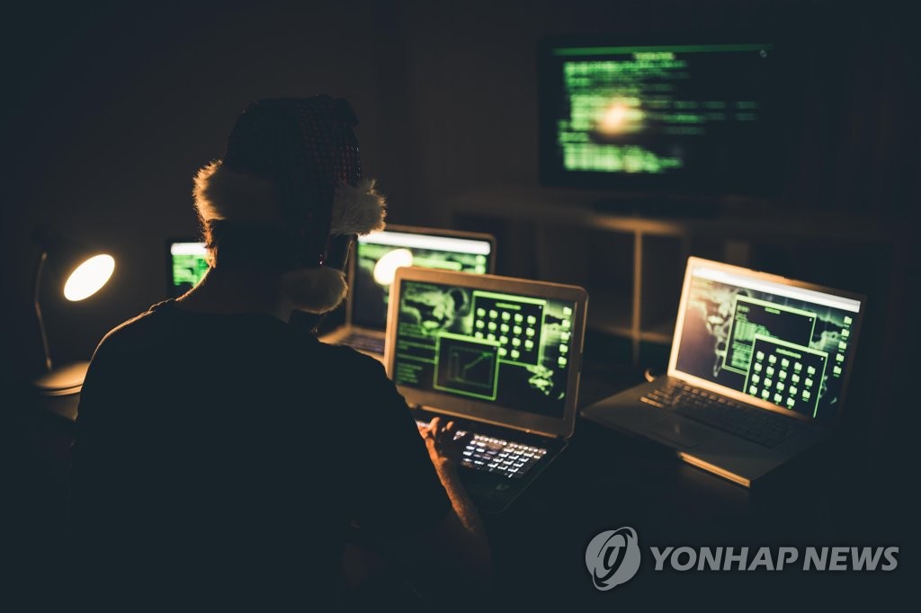해커컴퓨터 이미지