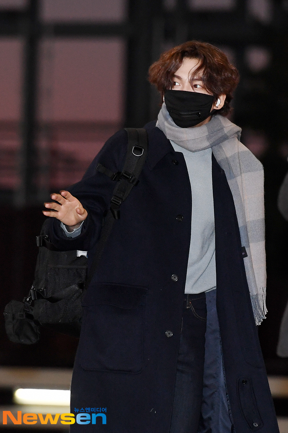 민찬 이미지