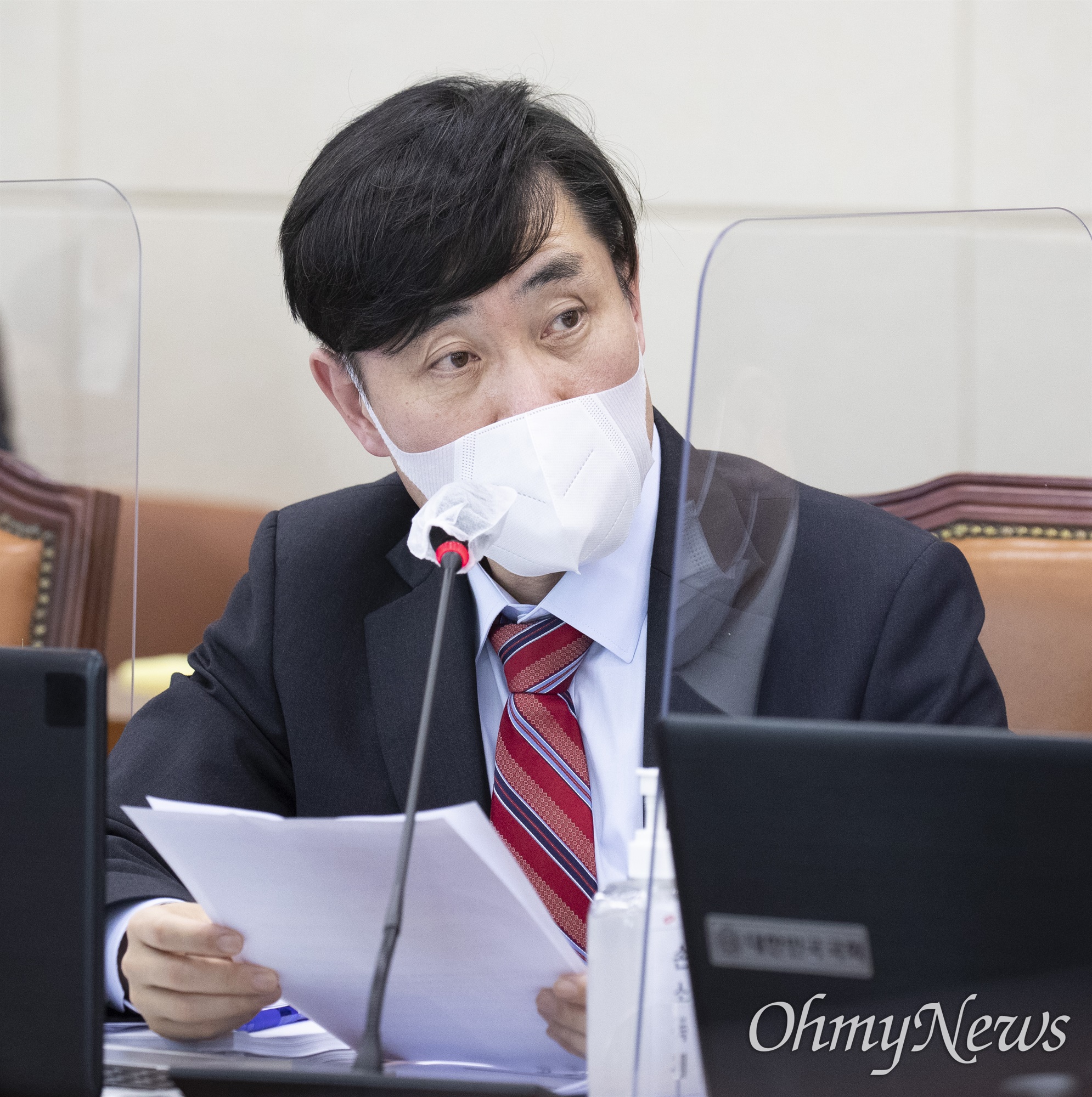 자유통신 이미지