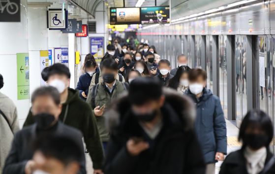 서울교통공사-행당역 이미지