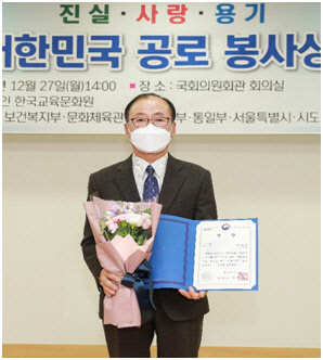 그랜드침대 이미지