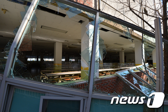 연일초등학교 급식소 이미지