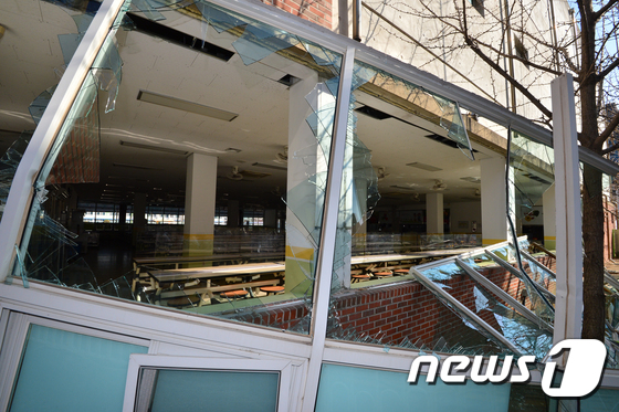연일초등학교 급식소 이미지