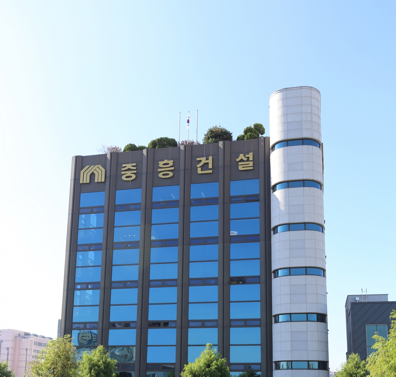 이한토건 이미지
