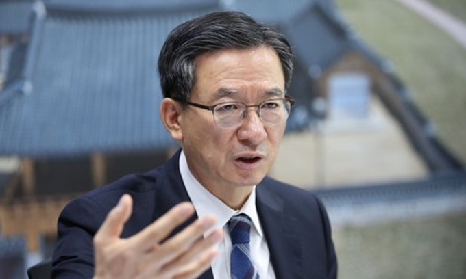 감투 이미지