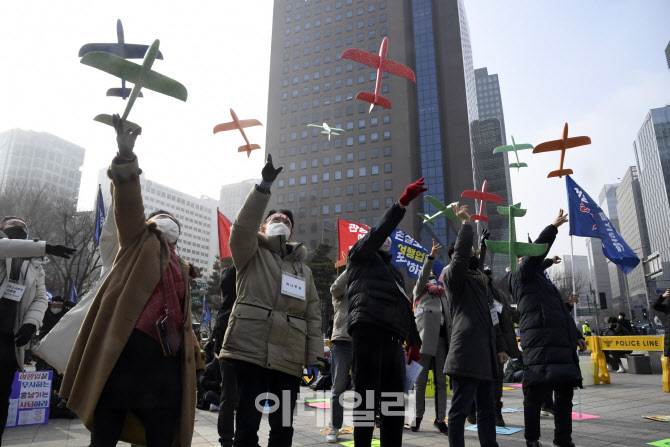 종이비행기여행 이미지