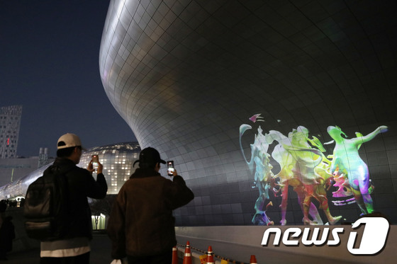 디자인춤 이미지