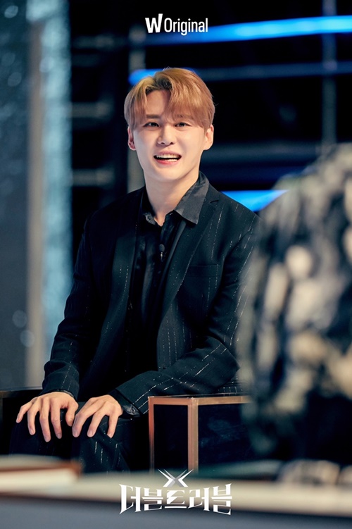 더블트러블 이미지