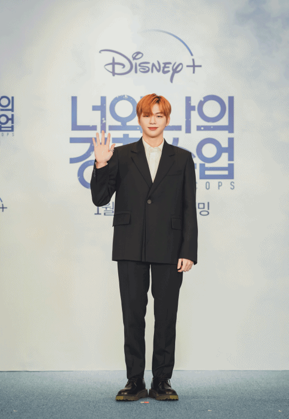 강다니엘은 위승현 역을 맡아 데뷔 첫 연기 도전에 나선다. /월트디즈니컴퍼니 코리아 제공