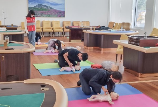 신화인력 이미지