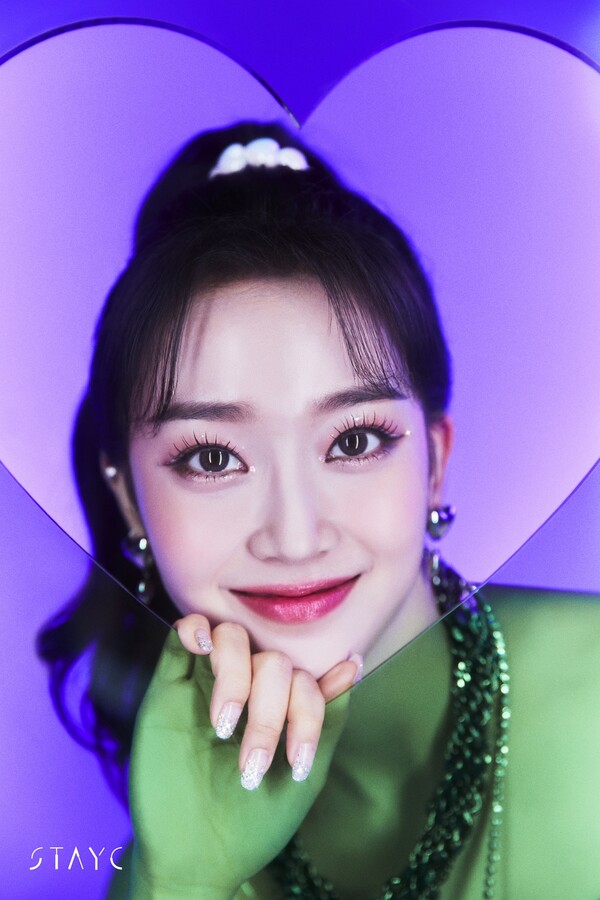 윤*영 이미지