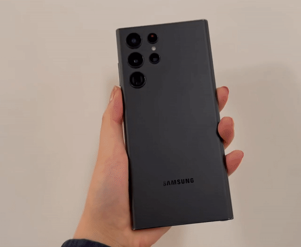 갤럭시S22 울트라 팬텀 블랙./사진=백유진 기자 byj@