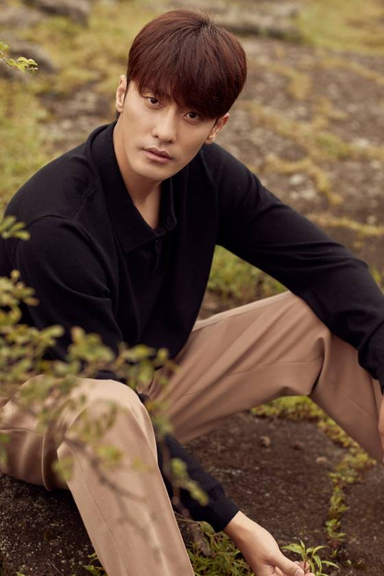 성훈 이미지
