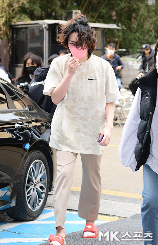 헝클어진머리 이미지